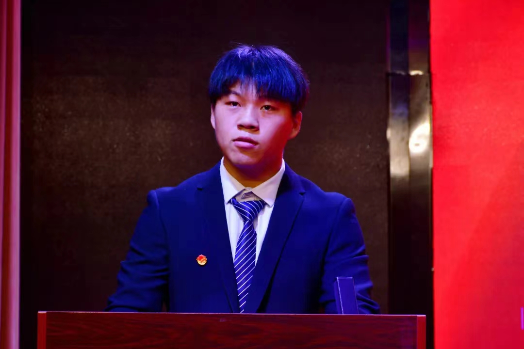 谈球吧体育官网入口