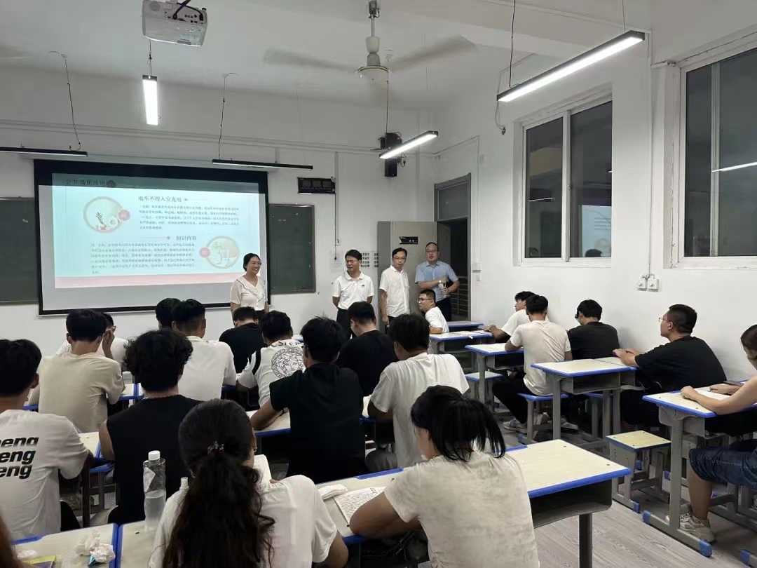 谈球吧体育官网入口