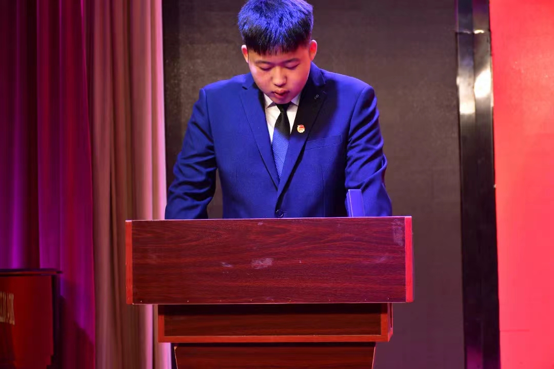 谈球吧体育官网入口