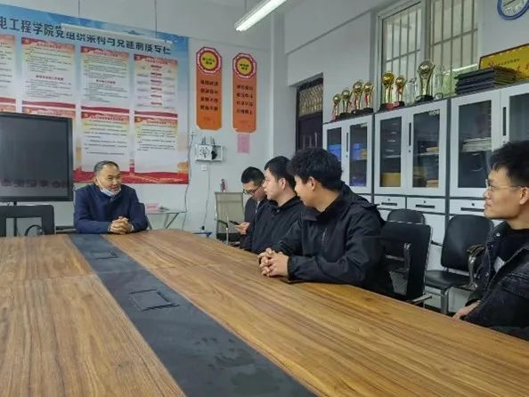 谈球吧体育官网入口