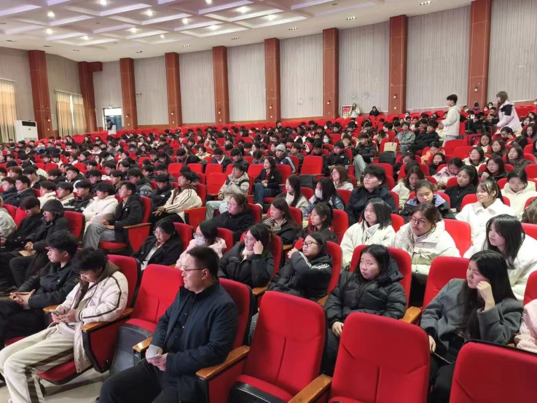 谈球吧体育官网入口