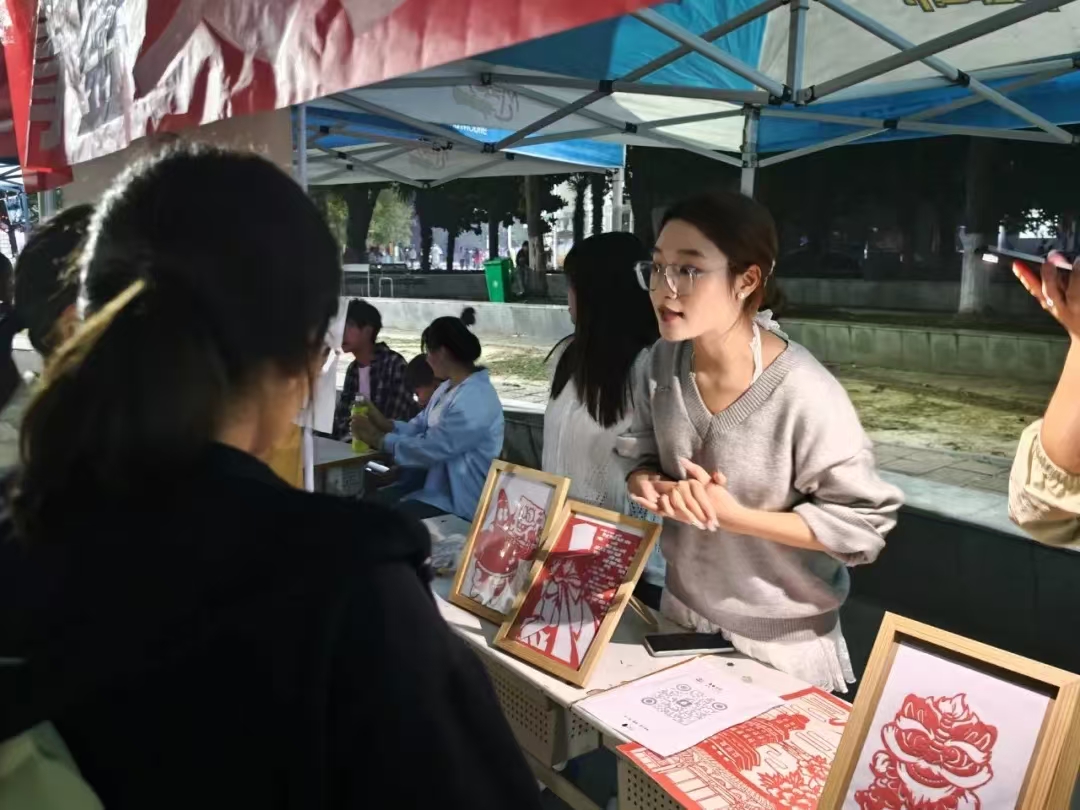 谈球吧体育官网入口