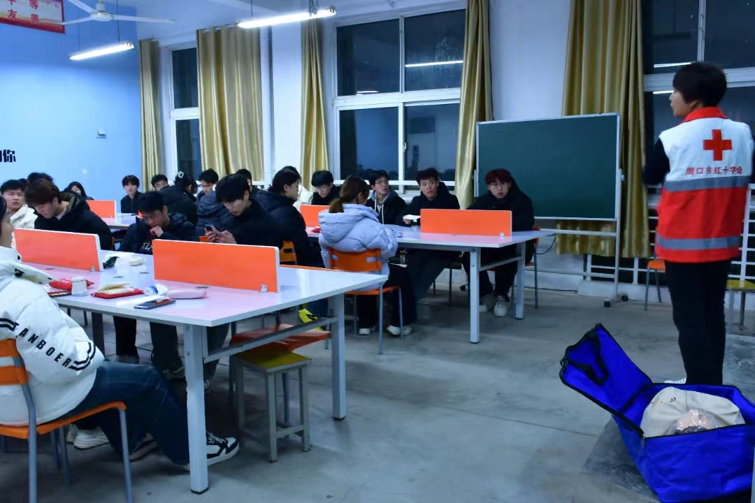 谈球吧体育官网入口