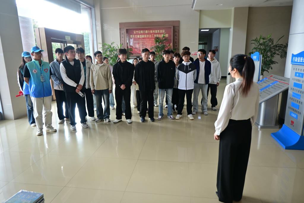 谈球吧体育官网入口