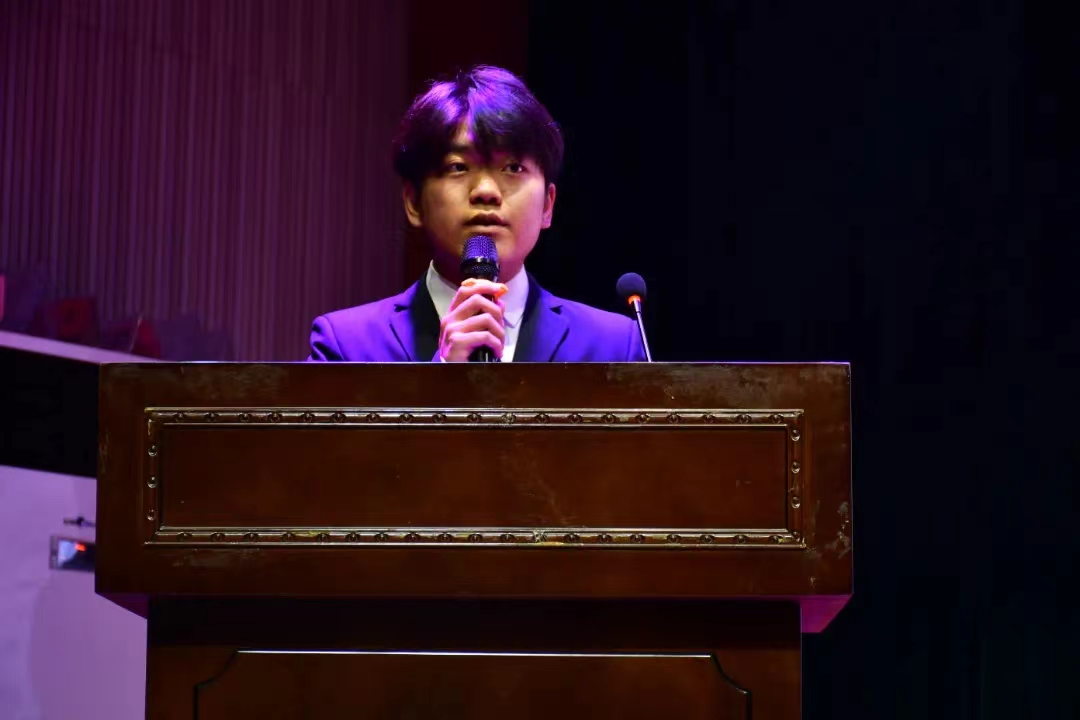 谈球吧体育官网入口