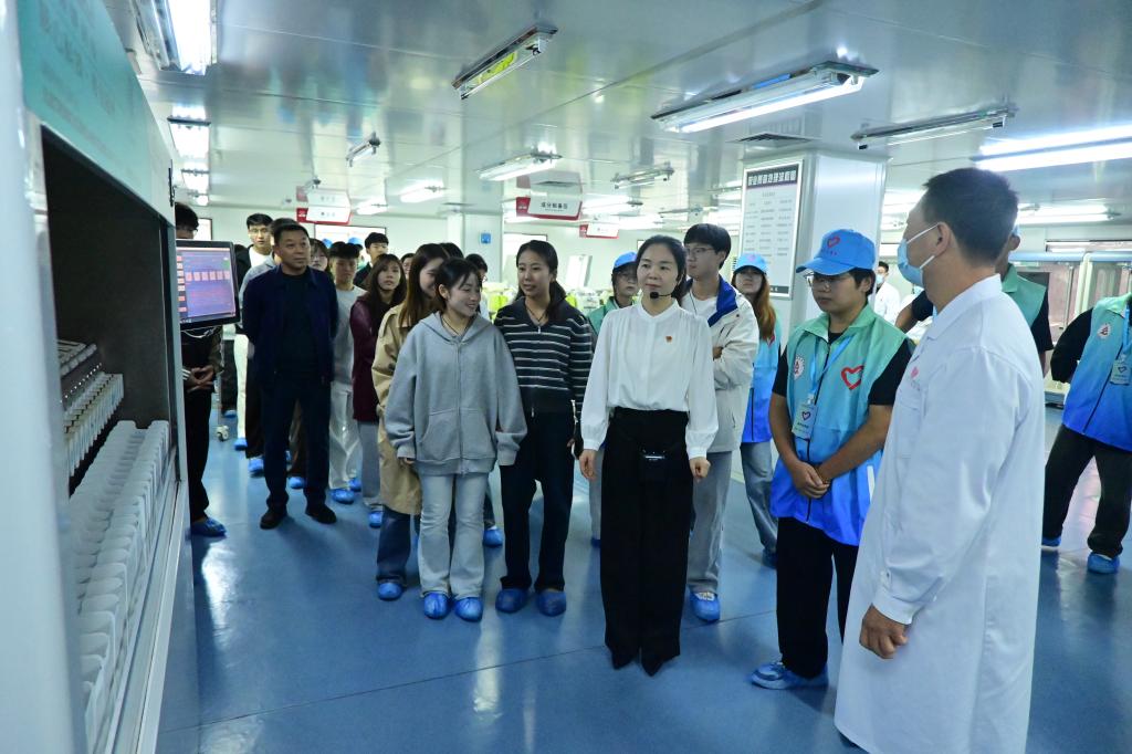 谈球吧体育官网入口