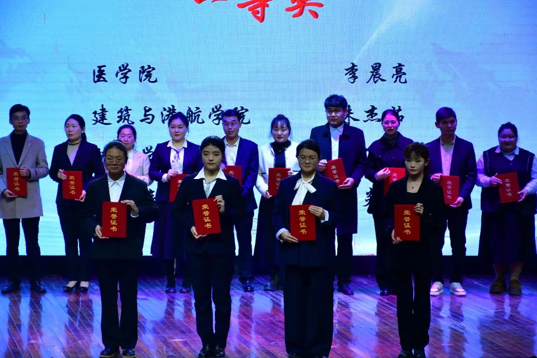 谈球吧体育官网入口