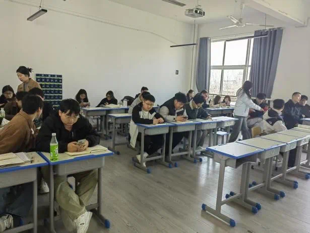 谈球吧体育官网入口