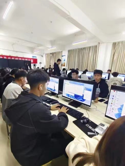 谈球吧体育官网入口