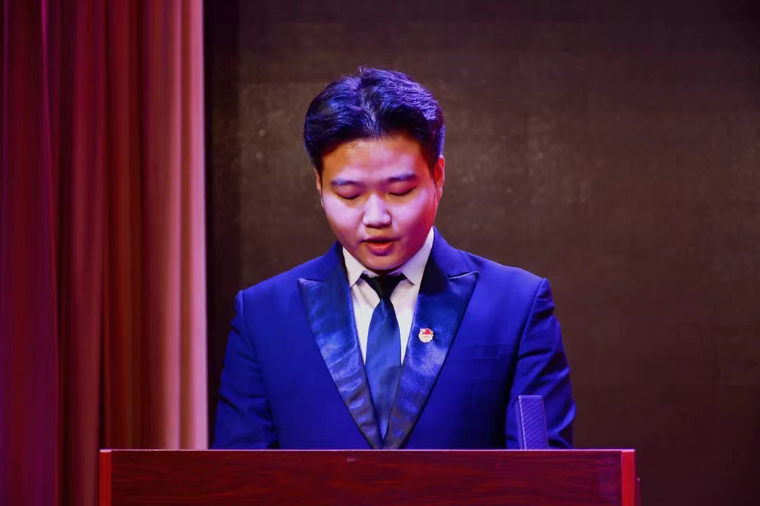 谈球吧体育官网入口