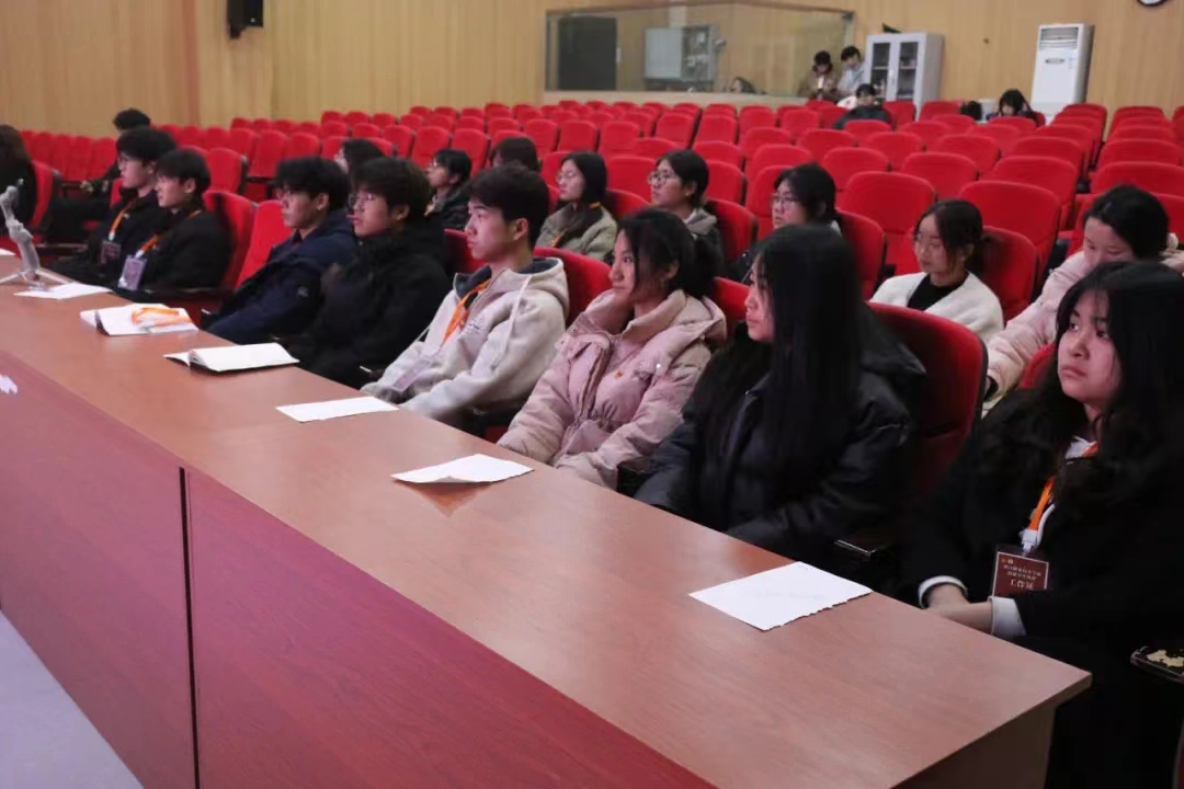 谈球吧体育官网入口