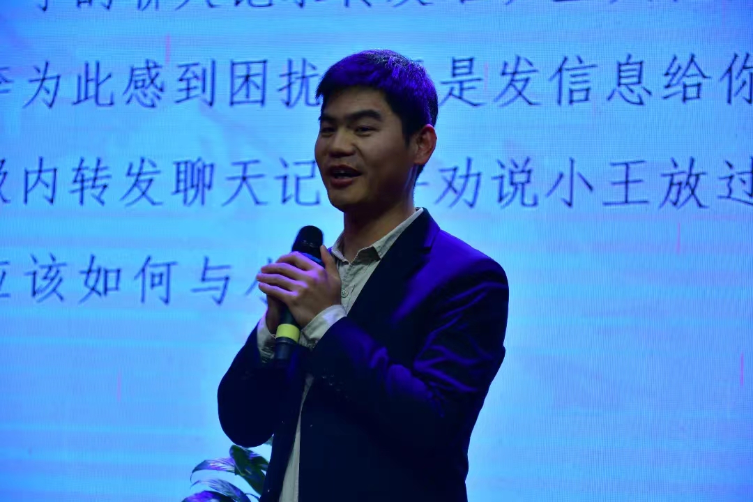 谈球吧体育官网入口