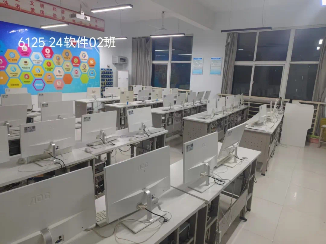 谈球吧体育官网入口