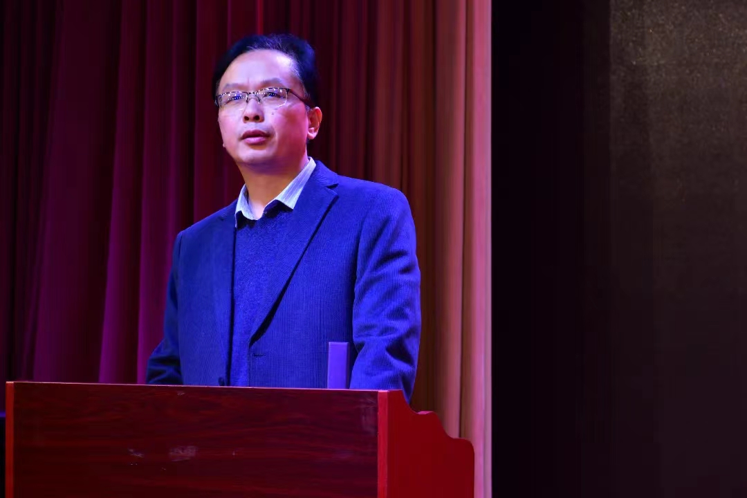 谈球吧体育官网入口
