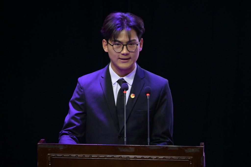 谈球吧体育官网入口